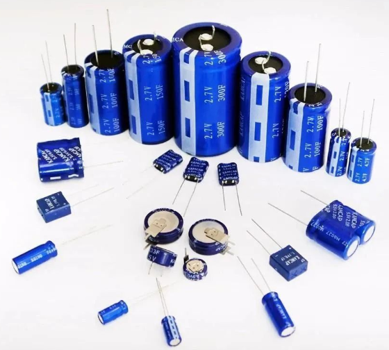 电容器充电过程中电流怎么变化